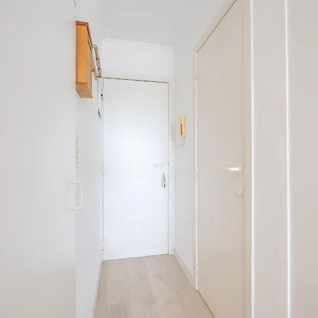 Daire Ground Floor With Sunny Terrace *